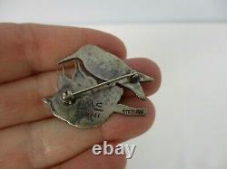 Vtg Native American Zuni Signed Hmc Sterling Silver Bird W Babies In Nest Brooch