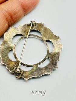 Vtg Unmarked Zuni Sterling Silver Petit Point Turquoise Flower Circle Pin Brooch