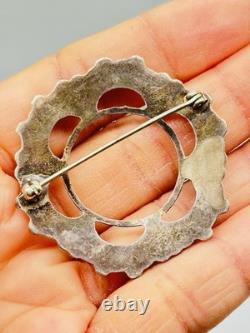 Vtg Unmarked Zuni Sterling Silver Petit Point Turquoise Flower Circle Pin Brooch